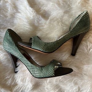Kenneth Cole heels